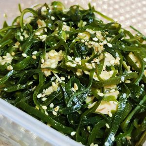 ヴェルの作ってみた!投稿(切り昆布のツナ炒め)