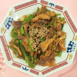 milkの作ってみた!投稿(『豚バラピーマンと舞茸のオイスター炒め』10分簡単☆節約♪)