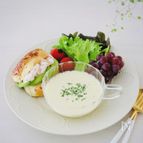 【1分で完成】冷製豆乳スープ｜混ぜるだけ！超簡単♡