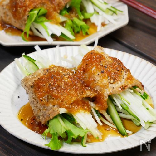 簡単！映えサラダ🥗豚肉のたっぷり野菜巻き