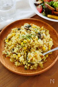 『炊き込みコーンカレーピラフ』炊飯器で手軽に！子供も喜ぶ♡