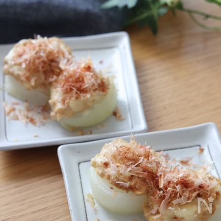 お口の中でとろけます 新玉ねぎのツナ味噌マヨチーズ焼き By ともきーた 伊藤 智子 レシピサイト Nadia ナディア プロの料理家のおいしいレシピ お口の中でとろけます 新玉ねぎのツナ味噌マヨチーズ焼き By ともきーた 伊藤 智子 レシピサイト Nadia ナディア プロの料理家のおいしいレシピ