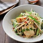 厚揚げと豆もやしとニラのホットサラダ