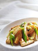 厚揚げと長ネギのカレー炒め