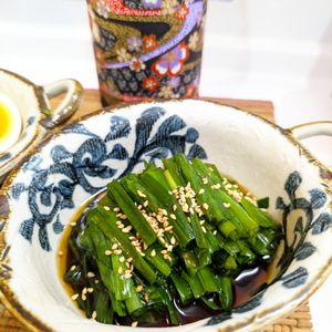 ふゆの作ってみた!投稿(【調味料２つで深い味】ニラのおひたし)