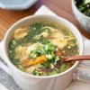 子どもが絶賛！【オクラとにんじんのふわたま中華スープ】