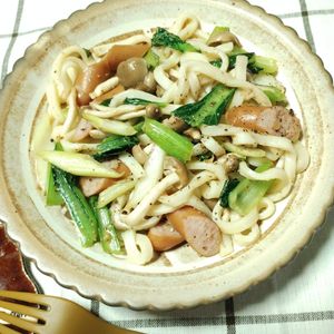 M＊Pの作ってみた!投稿(冷凍うどんでお手軽☆ペペロンチーノうどん)