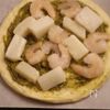 【業務スーパー】海鮮ジェノベーゼピザの工程1