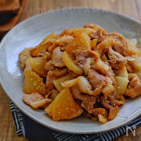 調味料一律大さじ1 豚バラ大根の甘辛炒め By 松山絵美 レシピサイト Nadia ナディア プロの料理家のおいしいレシピ 調味料一律大さじ1 豚バラ大根の甘辛炒め By 松山絵美 レシピサイト Nadia ナディア プロの料理家のおいしいレシピ