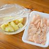 【むね肉と新じゃがのマヨダレがらめ】ビールに最高のやつの工程1