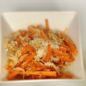 曖昧の作ってみた!投稿(美味しい副菜【人参じゃこのオイルチーズ炒め】お弁当の彩にも！)