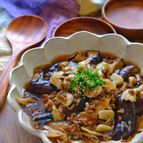 なすと舞茸とひき肉のスタミナにんにくとろみ煮