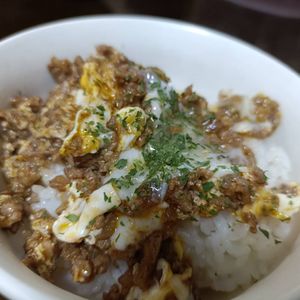 akkoの作ってみた!投稿(【バズり飯グランプリ‼️煮込みハンバーグ風丼】優勝レシピ🏆)