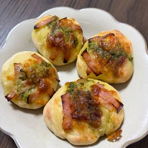 なっぴの作ってみた!投稿(ふっくら~バジルチーズパン)