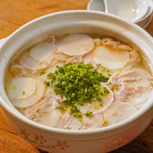 大根のうま塩ミルフィーユ鍋【大根消費に！材料ふたつで簡単】