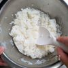 ひっくり返して豪華絢爛!ひな祭りのサプライズ隠し寿司の工程6