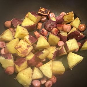 Junko.k.mの作ってみた!投稿(さつまいもとウィンナーのコンソメバター炒め)