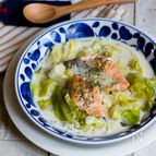 キャベツが甘い！鮭とキャベツの重ね煮シチュー