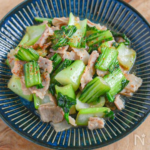 白いごはんと相性抜群!豚肉とチンゲン菜のみそ炒め