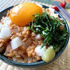 〝長芋と納豆の白だし漬けたまご丼〟漬けて混ぜてのせるだけ