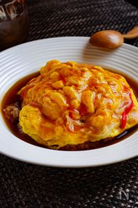 ご飯がすすむ！簡単＆時短レシピ【カニカマ卵の黒酢あんかけ丼】