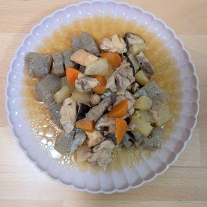 ゆいの作ってみた!投稿(【鶏と根菜の煮物】ただただ美味しく食べたい。味しみ和食♡)