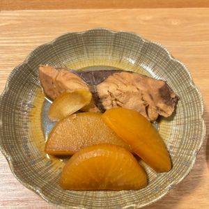 ろろの作ってみた!投稿(下処理で美味しさ決まる！『我が家のぶり大根』)