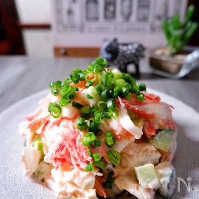 ＼切って混ぜるだけ／カニカマ・白菜・きゅうり明太子サラダ