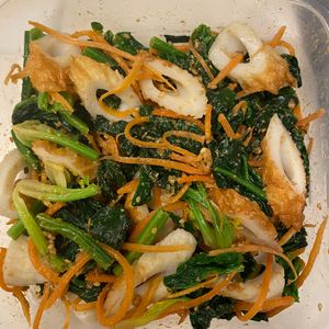 おかか昆布🍙の作ってみた!投稿(【小松菜とちくわのごま和え】即完成！食卓のあと１品に♡)