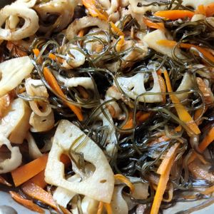 和音の作ってみた!投稿(シャキッと食感が美味しい☆【ひじきとれんこんの炒め煮】栄養◎)