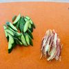 【だし香るみょうがときゅうりの浅漬け】すぐ食べられる!の工程1