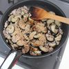 【冷凍ナス】コリコリ食感！なすの甘辛ひき肉炒めの工程5