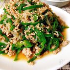 ピーマンと豚ひき肉としらたきのオイスターソース炒め