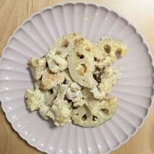 ゆいの作ってみた!投稿(【とりマヨ蓮根】ヤバいほど旨い!やみつき節約おかず♡)