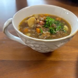 こむぎの作ってみた!投稿(スペイン風【レンズ豆とじゃがいものスープ】これ一品で満足♪)