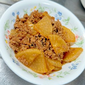Momo♡の作ってみた!投稿(ご飯が進む簡単スピードおかず！『大根のそぼろ炒め』節約にも◎)