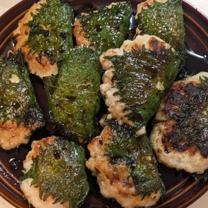 ともの作ってみた!投稿(【ふわっふわ！】大葉の豆腐鶏つくね)