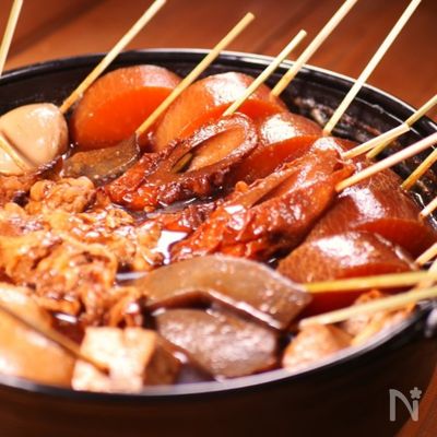 こんな寒い夜には名古屋名物の味噌おでん鍋で一杯やりません？