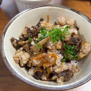 こむぎの作ってみた!投稿(甘辛味がおいしい♩牛肉ときのこの混ぜごはん)