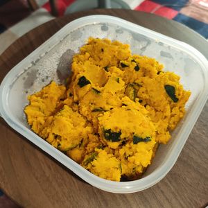 ドロンジョの作ってみた!投稿(かぼちゃ＆調味料だけ♪電子レンジで簡単！皮まで丸ごとサラダ)