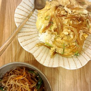 ryocoの作ってみた!投稿(新玉ねぎの卵とじ丼)