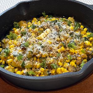 楽ラク手抜キッチン🐶🐾の作ってみた!投稿(『ズッキーニととうもろこしのバター醤油炒め』夏レシピ)
