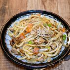 【サク飯】冷蔵庫の残りで「甘酸っぱ和風焼うどん」