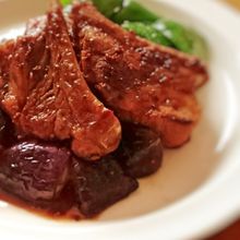 ご飯がススム！なすとスペアリブのバルサミコ酢風味