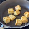 【揚げ出し豆腐のカニカマもやしあんかけ】油は大さじ1だけ!の工程2