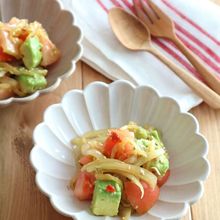 非加熱で簡単☆アボカドとトマトの中華風ピリ辛マリネ