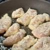 鶏むねのごま味噌カツ【じゅわっと染みる甘辛だれ】の工程2
