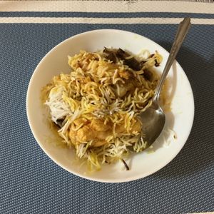 320270の作ってみた!投稿(【チキンビリヤニ】知ったが最後 魅惑のスパイスご飯)