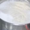 味付け楽々♪さば缶とミニトマトのそうめん味噌チャンプルーの工程2