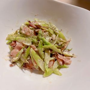 あーちゃん·͜· ♡の作ってみた!投稿(コク旨春おつまみ♪アスパラベーコンマヨ炒め)